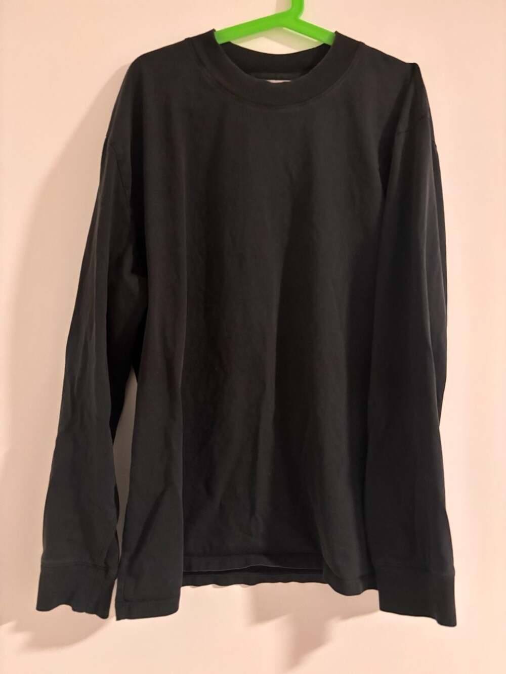 Essentials Fear of God Long Sleeve Boxy T-Shirt in Black